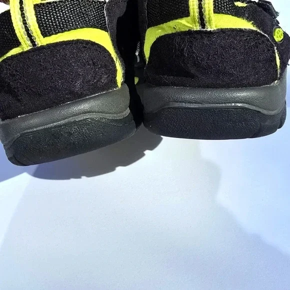 Keen Newport H2 Hiking Outdoors Water Sport Sandals Black Women 8-8.5 Big Kid 7 - Picture 9 of 12
